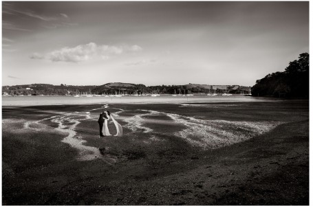 wedding photograph by Auckland wedding photographer Chris Loufte www.theweddingphotographer.co.nz Waiheke island wedding