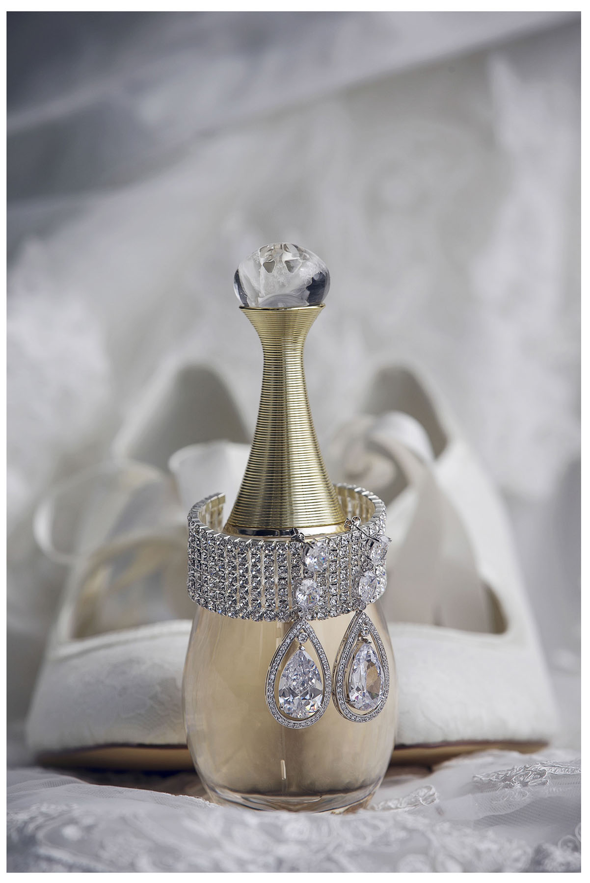 Waiheke Island wedding photos by Chris Loufte