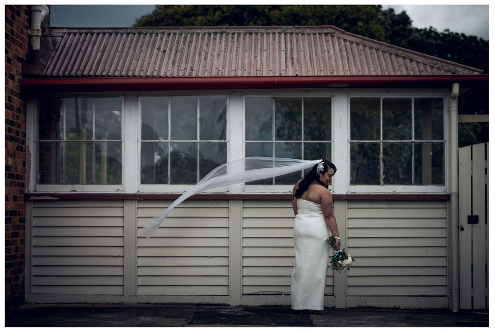 Auckland City wedding photo by Chris Loufte