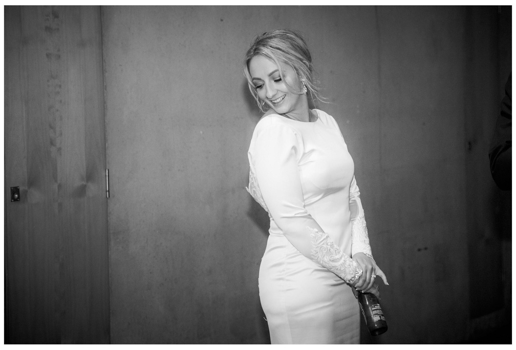 Shiloh & Morgan wedding photos at Villa MAria Auckland