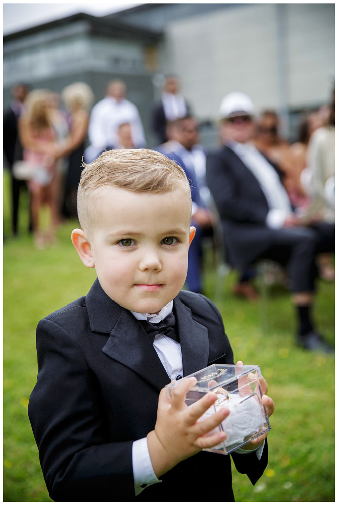 Shiloh & Morgan wedding photos at Villa MAria Auckland