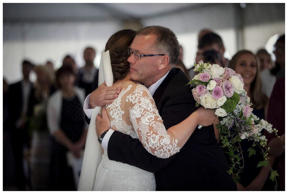 Wedding photo by Chris Loufte a the Riverhead Tavern Auckland