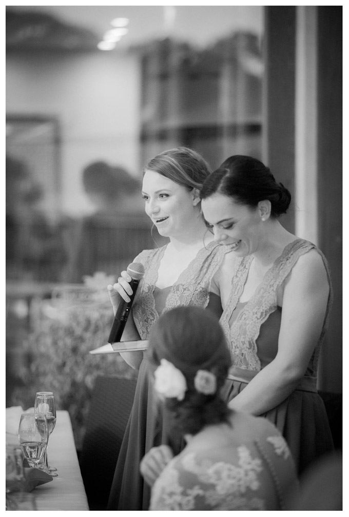 Auckland wedding photo by Chris Loufte at teh River Head Tavern
