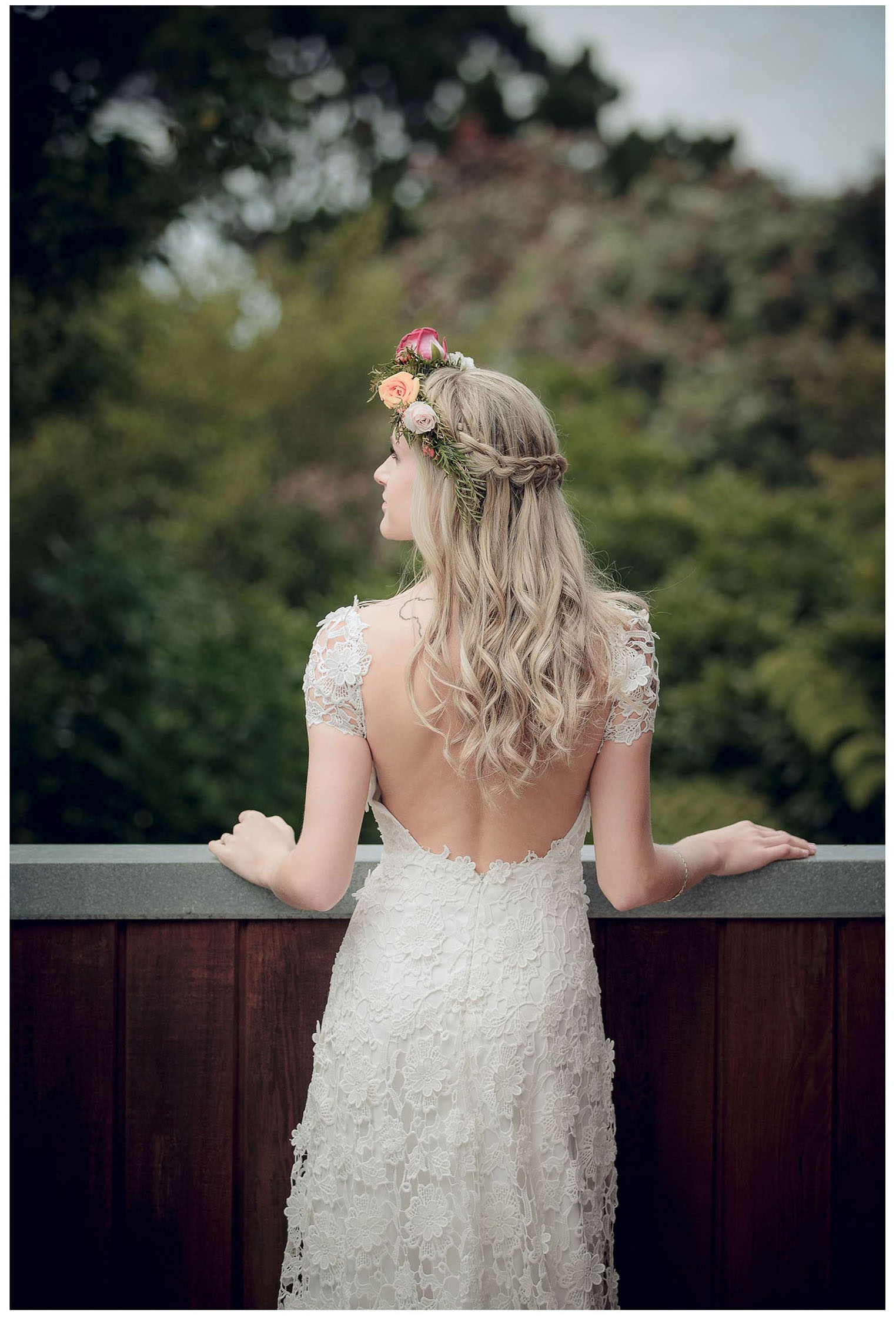 Bride portrait wedding photo by Auckland wedding photographer Chris Loufte