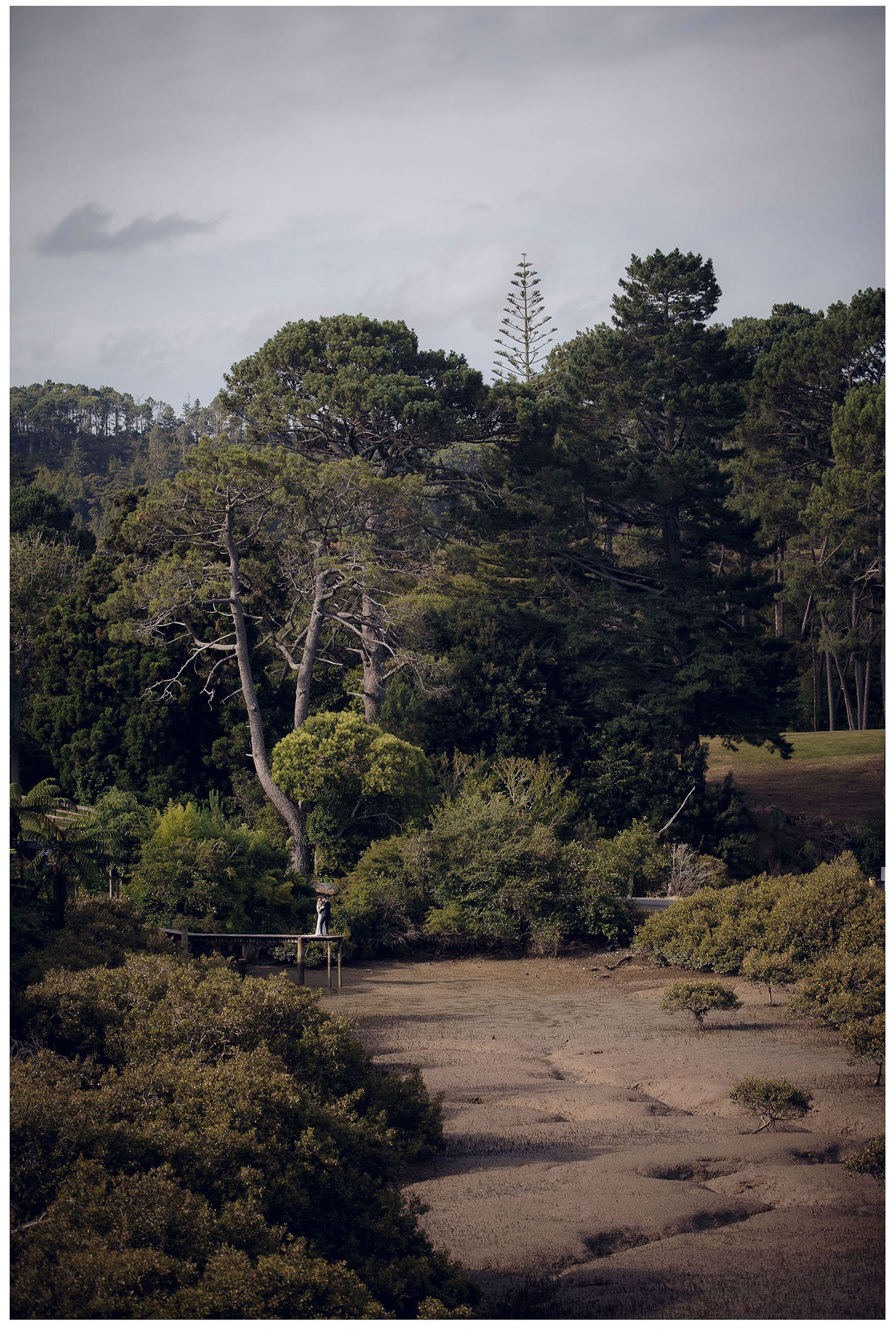 The Boat House at River Head Tavern Aucklansd Wedding photo by Chris Loufte