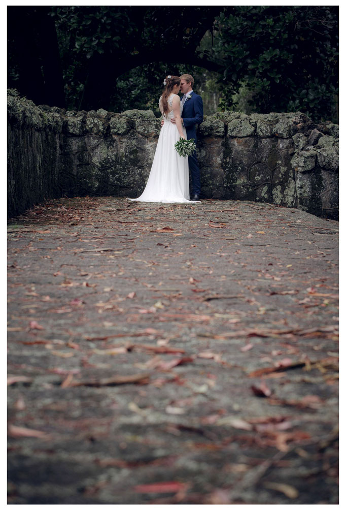 Cornwall Park Auckland wedding photo by Chris Loufte