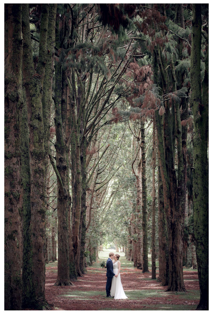 Cornwall Park Auckland wedding photo by Chris Loufte