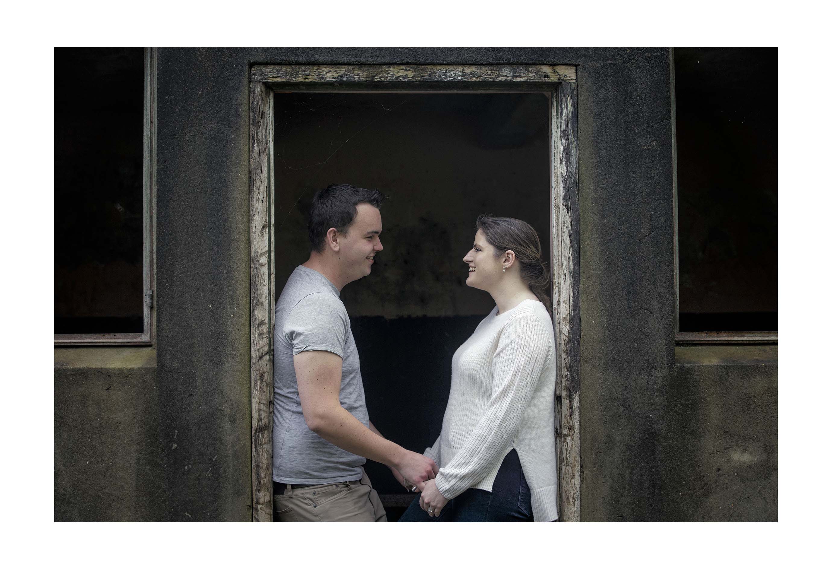 Engagement photo by Auckland wedding photographer Chris Loufte www.theweddingphotographer.co.nz