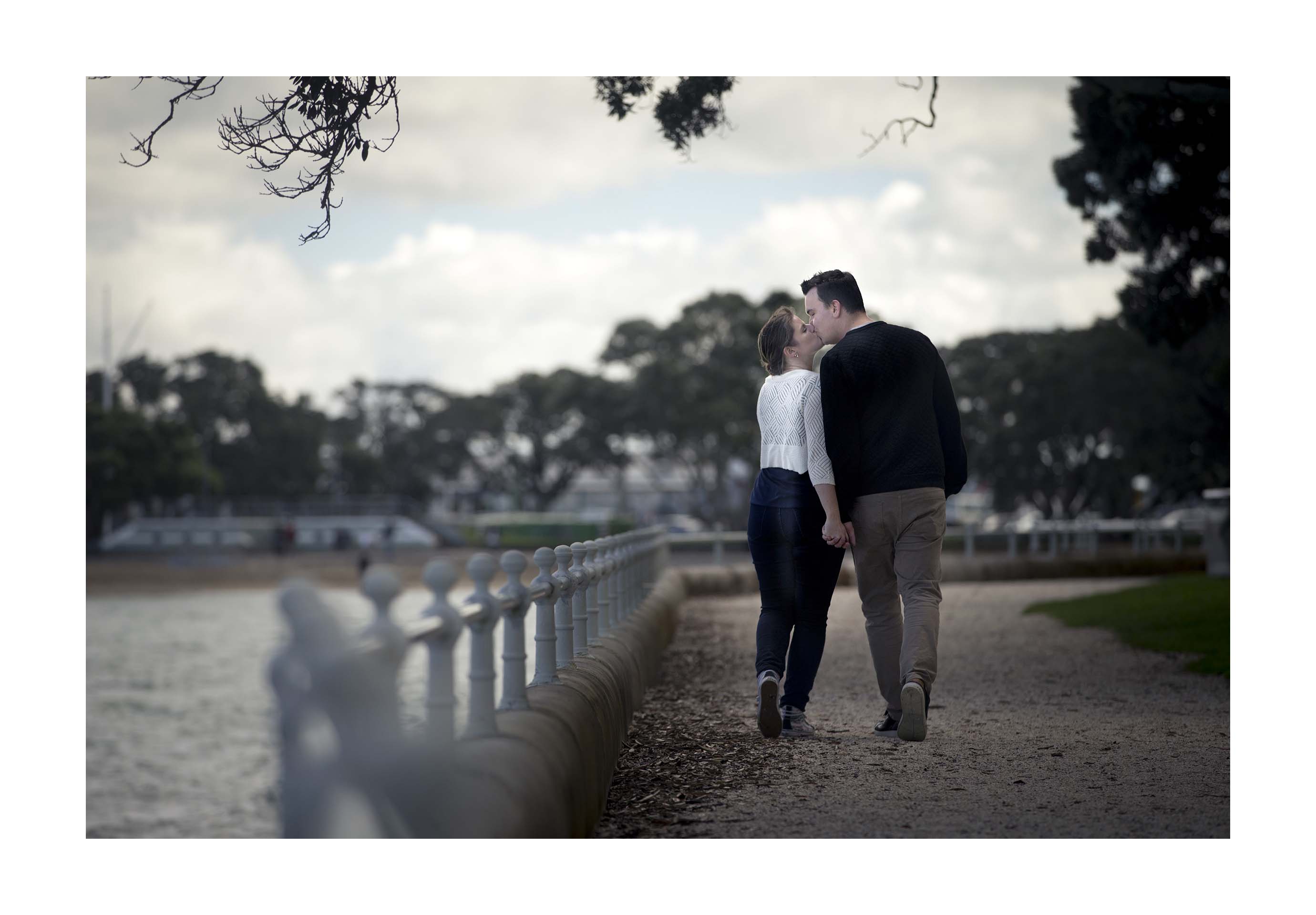 Engagement photo by Auckland wedding photographer Chris Loufte www.theweddingphotographer.co.nz
