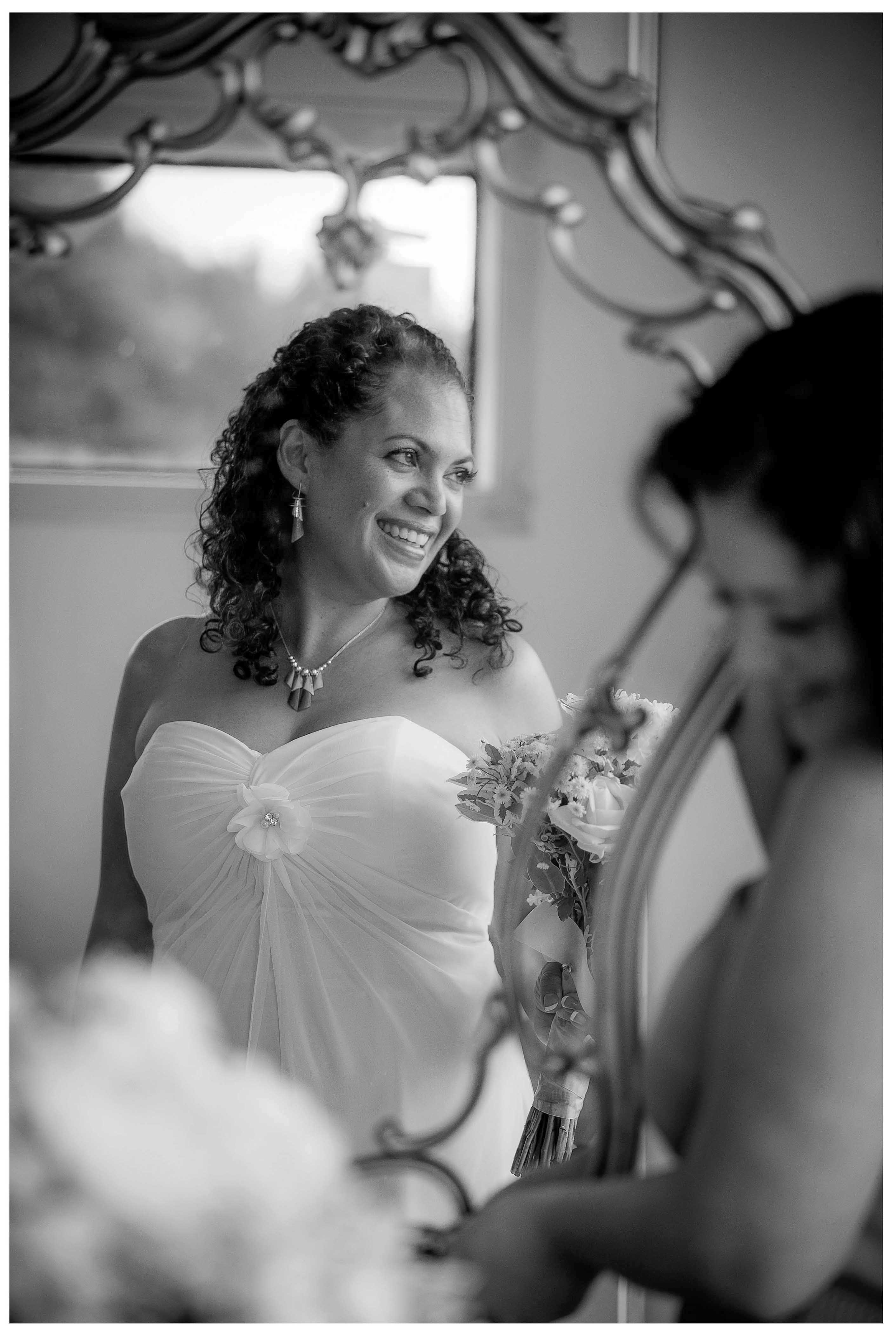 Puhoi wedding photo by Auckland wedding photographer Chris Loufte
