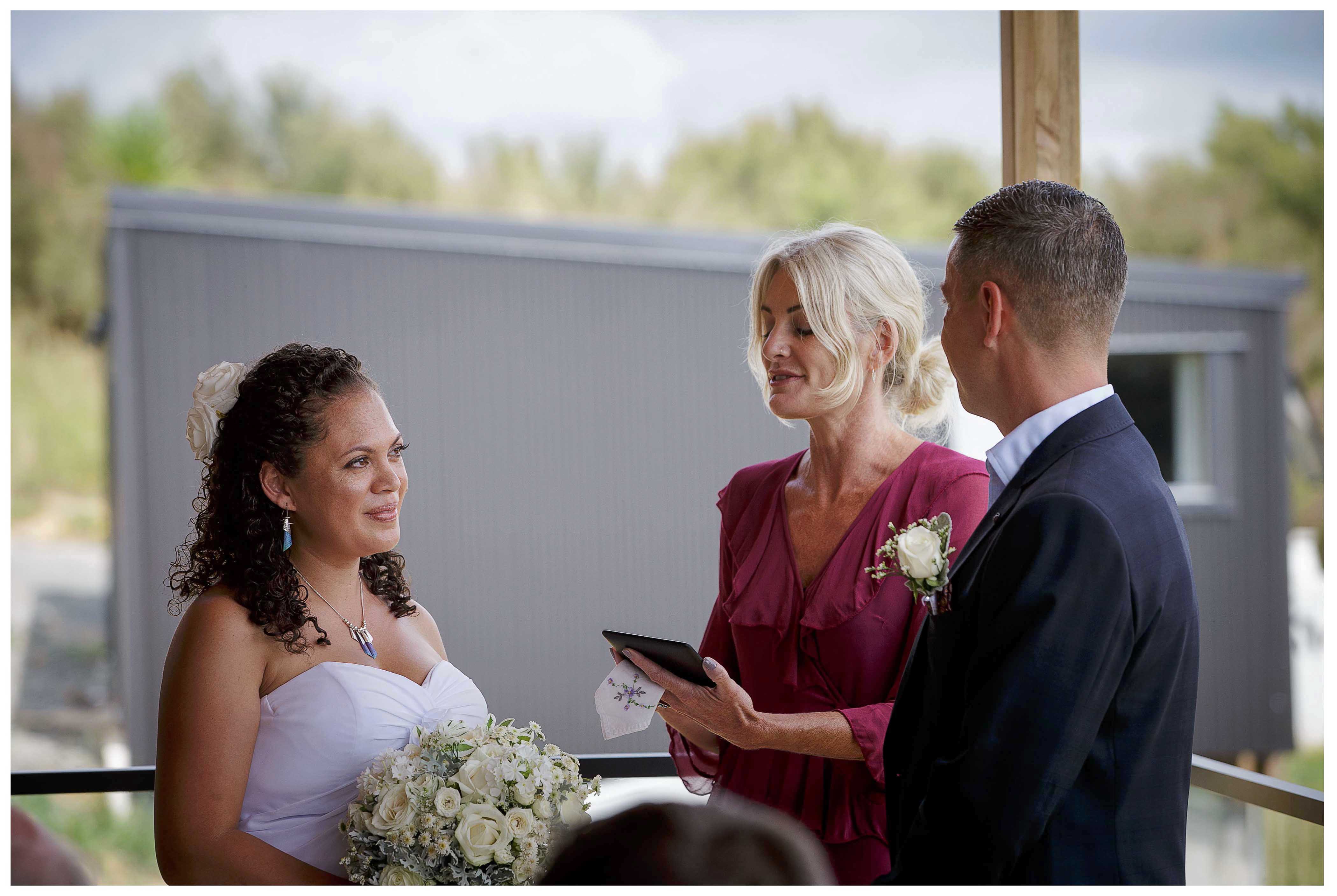 Puhoi wedding photo by Auckland wedding photographer Chris Loufte