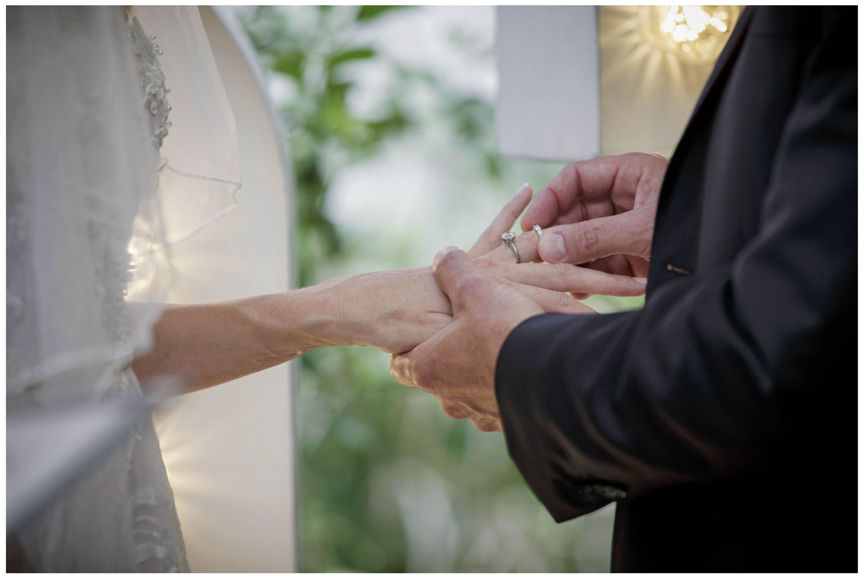 Wedding photo at Cibo Parnell by Chris Loufte www.theweddingphotographer.co.nz
